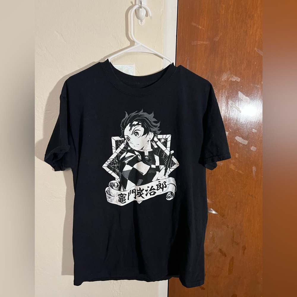 Black Demon Slayer Tanjiro T-Shirt - Size Large